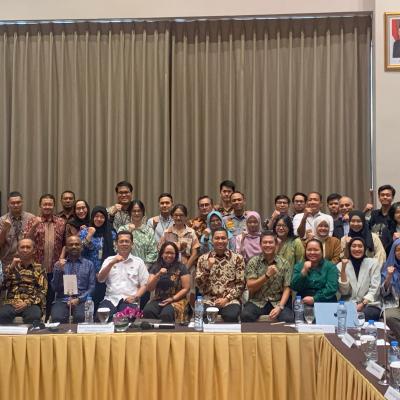 Indonesia gears up electrification of public transport: forum addresses opportunities, challenges, and funding